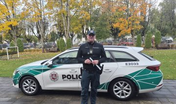Atšvaitų diena: kaip būti matomiems kelyje ir pasirūpinti savo saugumu